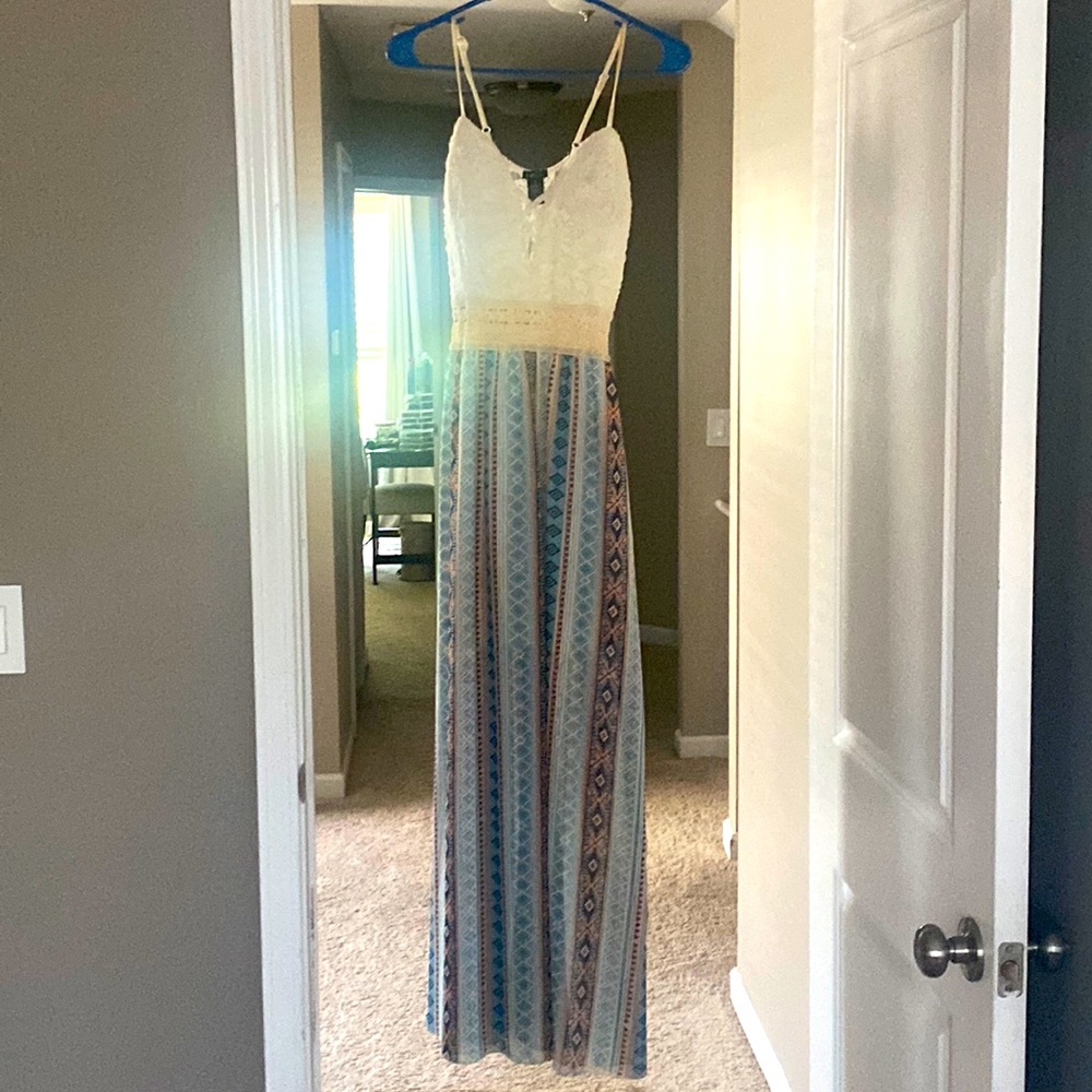 Rue 21 Maxi Dress Small